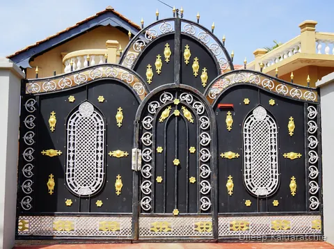 Colourful gates of Sri Lanka