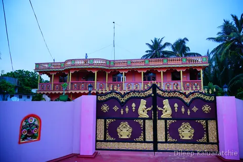 Colourful gates of Sri Lanka